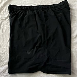 NEW Nike Mens Training Shorts Black Size 3XL Retail $65